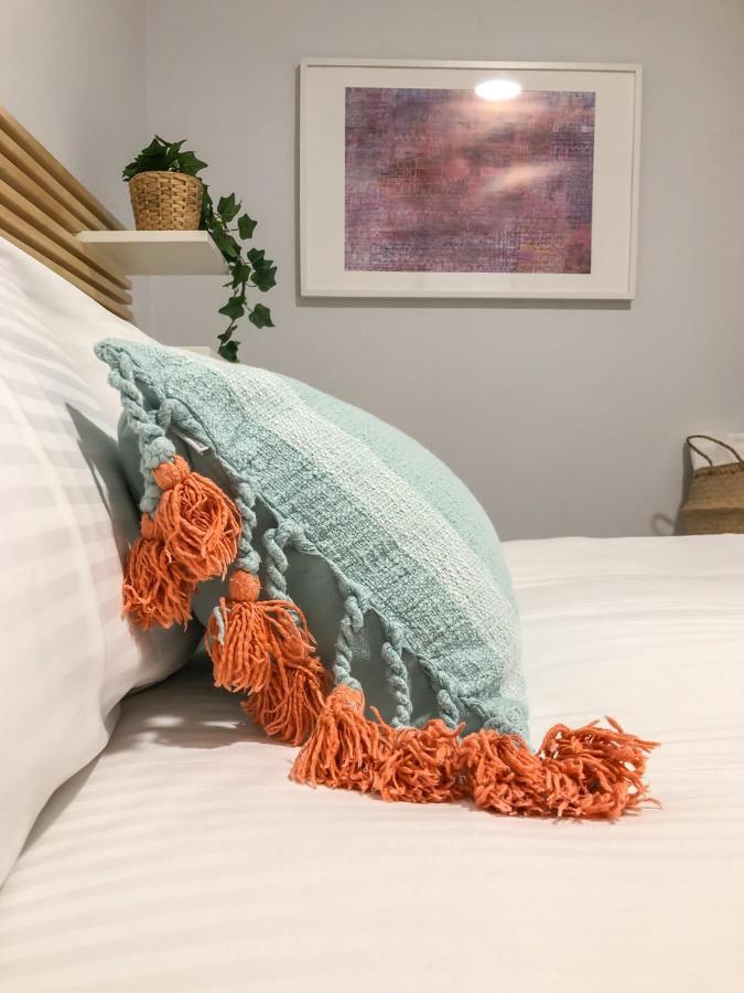 Your Cozy Downtown Home - Apartment Лариса Екстер'єр фото